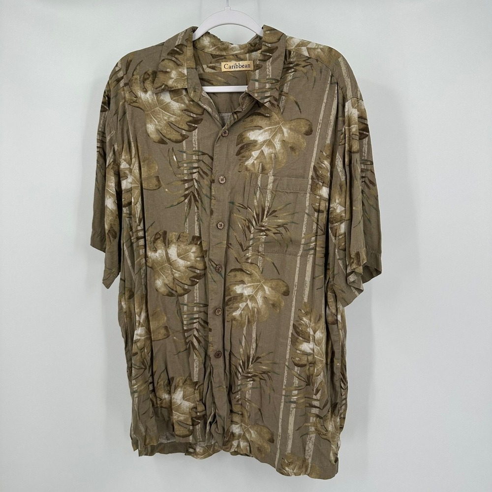Caribbean Mens Hawaiian Tropical Shirt Sz L Monstera Leaf Resort Vacation Aloha